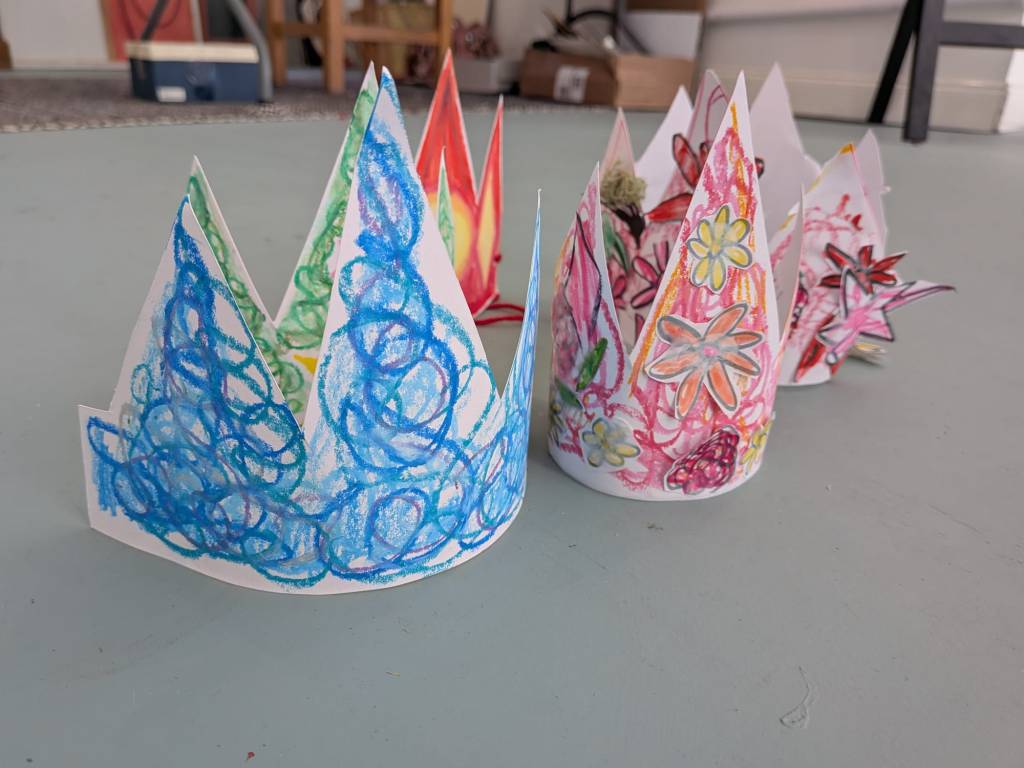 Nancy’s Art Club – Spring Flower&nbsp;Crowns